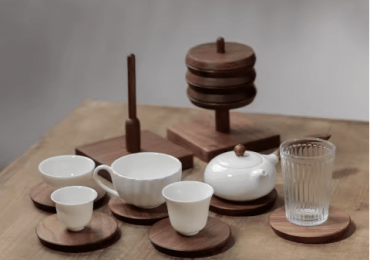 Black Walnut Solid Wood Coaster & Heat Insulation Pad – Creative Anti-Scald Table Mat & Home Decor