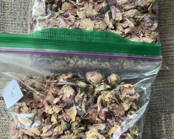 Dried rose petals