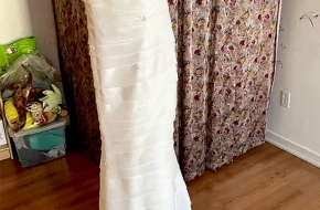 Wedding dress